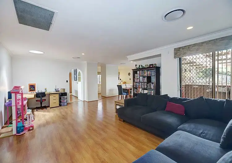 Fifth view of Homely house listing, 4 Marylebone Court, Alexander Heights WA 6064