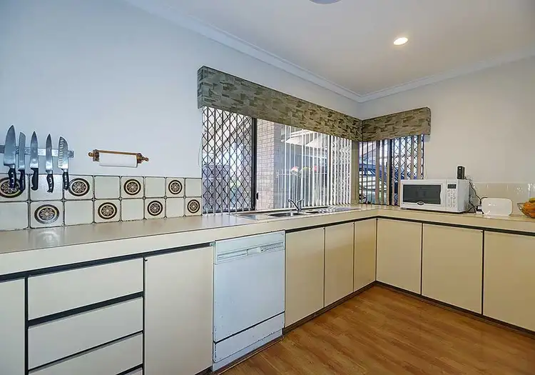 Sixth view of Homely house listing, 4 Marylebone Court, Alexander Heights WA 6064