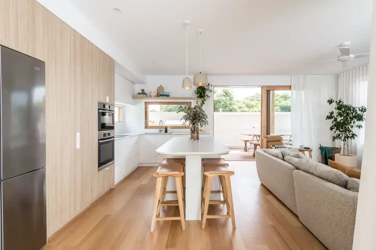 2/14 Blackwell Street, Ocean Grove VIC 3226