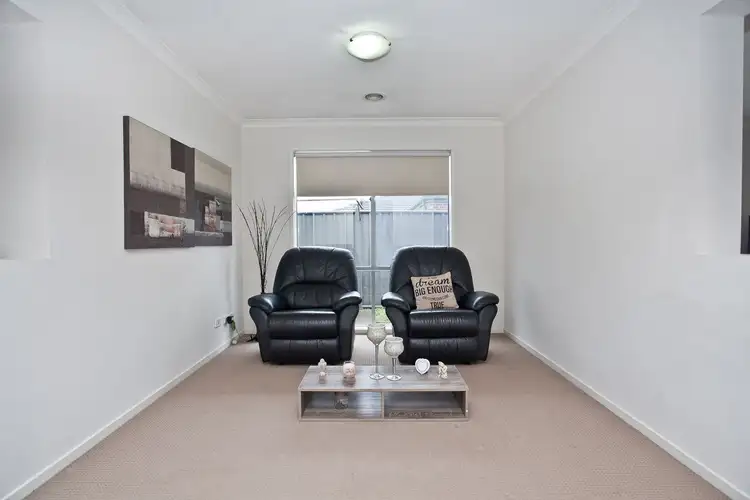 Seventh view of Homely house listing, 2 Penhurst Place, Deer Park VIC 3023