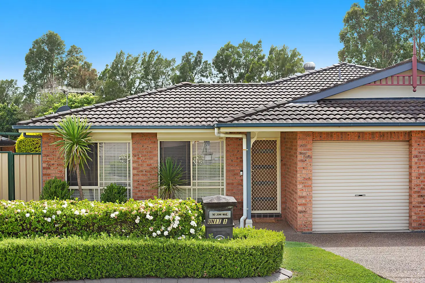 Main view of Homely semi-detached listing, 1/33 Arnold Crescent, Thornton NSW 2322