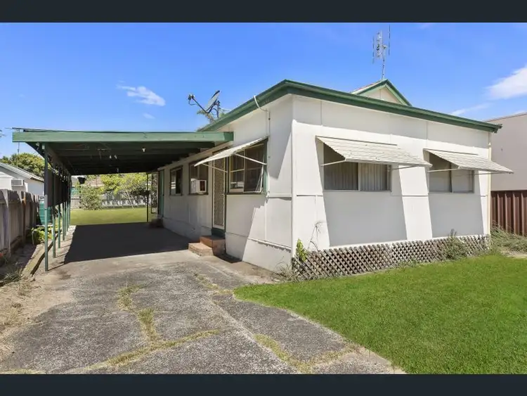 1 Leslie Street, Umina Beach NSW 2257
