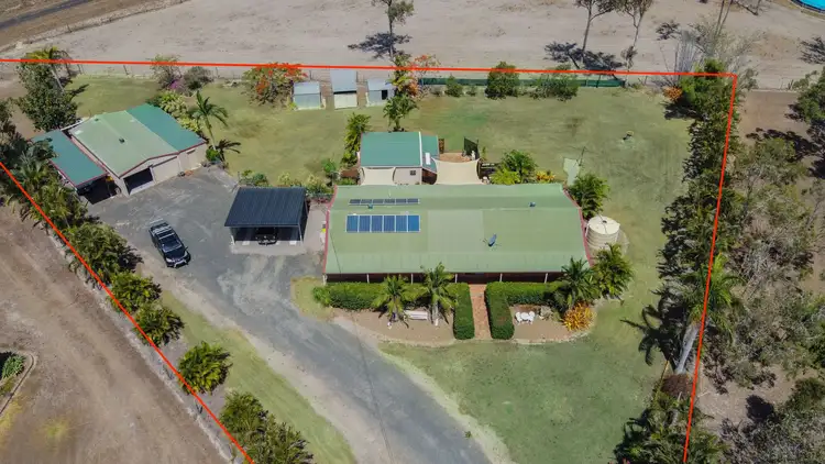 4 Sunrise Court, Branyan QLD 4670