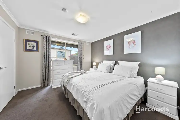 Fifth view of Homely house listing, 4 Harlow Court, Deer Park VIC 3023
