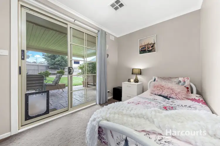 Seventh view of Homely house listing, 4 Harlow Court, Deer Park VIC 3023