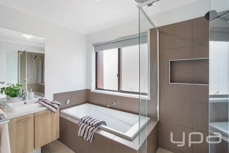 Fifth view of Homely house listing, 11 Torrington Street, Point Cook VIC 3030