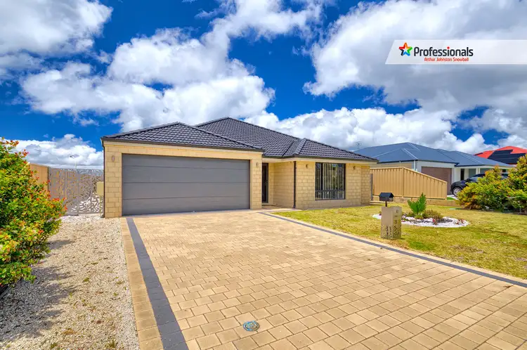 32 Galle Street, Yakamia WA 6330