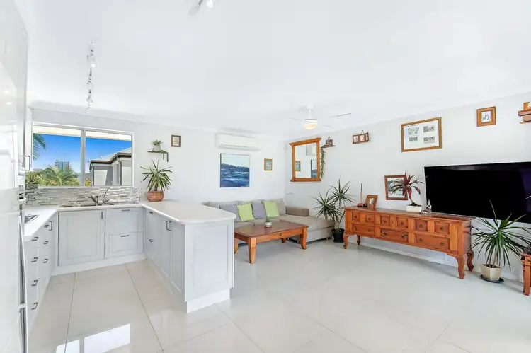 Fourth view of Homely unit listing, 16/26 Stanhill Drive, Chevron Island QLD 4217