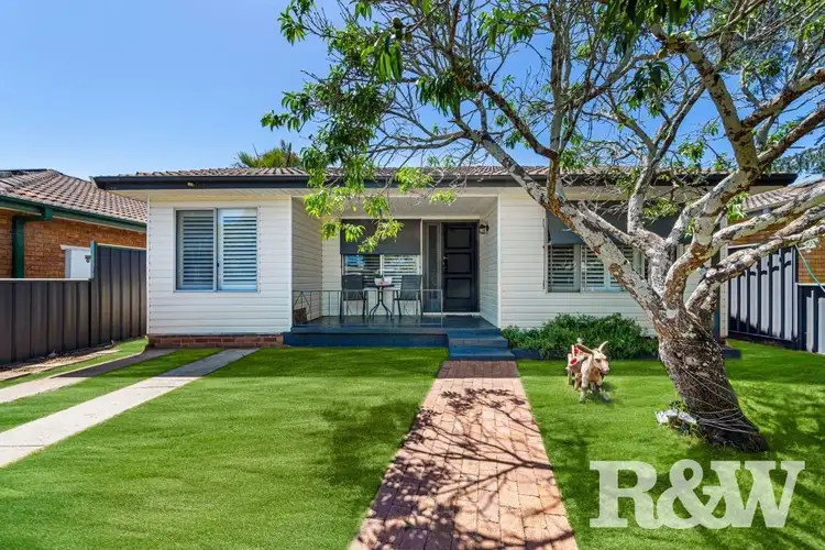 88 Trafalgar Avenue, Woy Woy NSW 2256