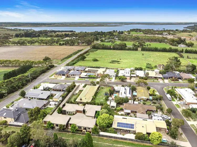 Third view of Homely unit listing, 1/6 Hazelwood Crescent, Leopold VIC 3224