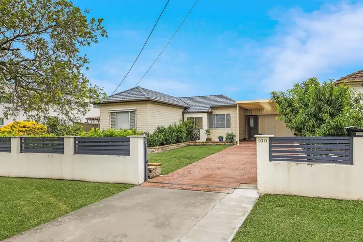 100 Yanderra Street, Condell Park NSW 2200