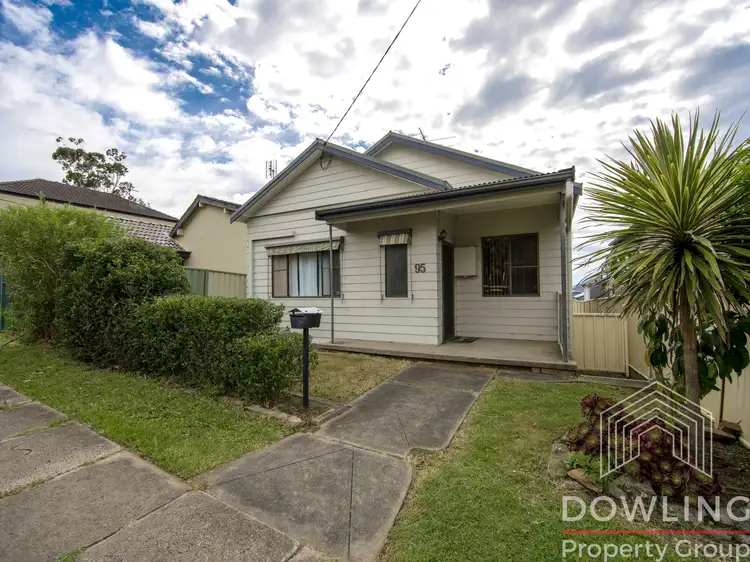 95 Barton Street, Mayfield NSW 2304