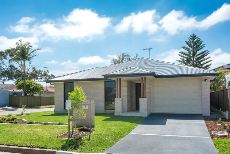 Main view of Homely house listing, 2 Jiri Place, Engadine NSW 2233