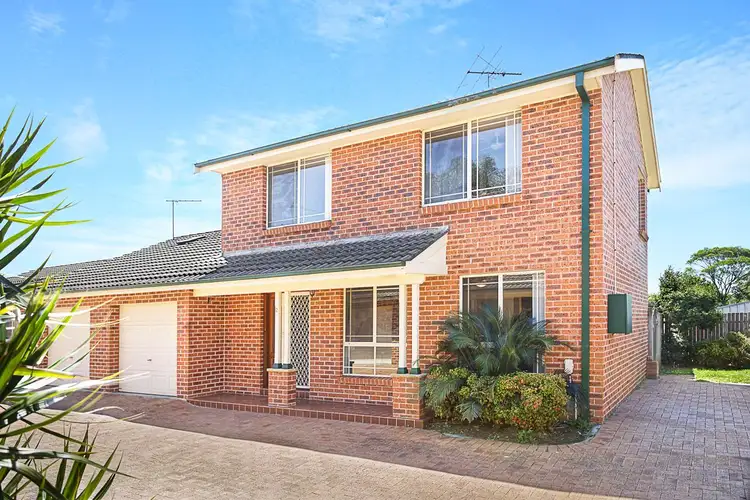 2/106-108 Banksia Ave, Engadine NSW 2233
