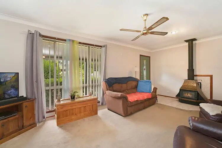 Second view of Homely house listing, 27 Taylor Avenue, Thornton NSW 2322