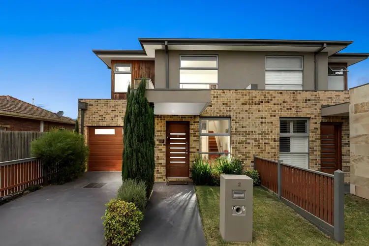 2/7 Mary Street, Essendon VIC 3040
