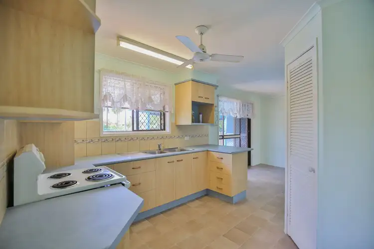 Seventh view of Homely house listing, 3 The Broadway, Avoca QLD 4670