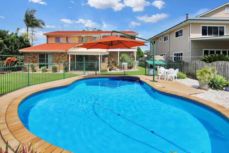30 Long Street, Point Vernon QLD 4655