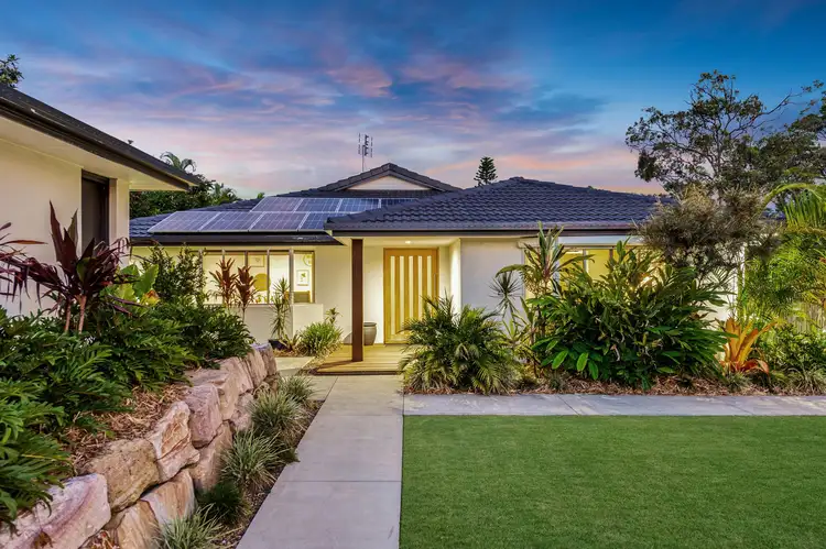 6 Florida Place, Oxenford QLD 4210