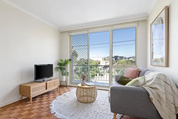 8/96 Glass Street, Essendon VIC 3040
