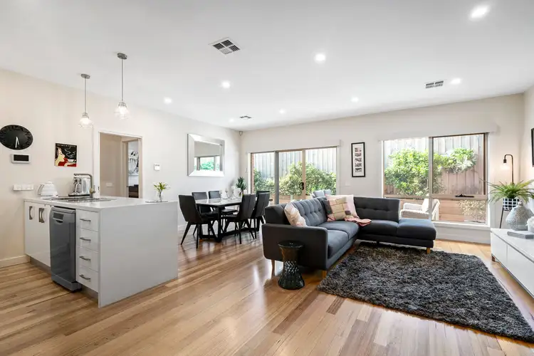 Main view of Homely unit listing, 3/40 Glenbervie Road, Strathmore VIC 3041