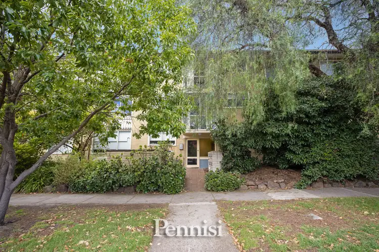10/32 Miller Street, Essendon VIC 3040