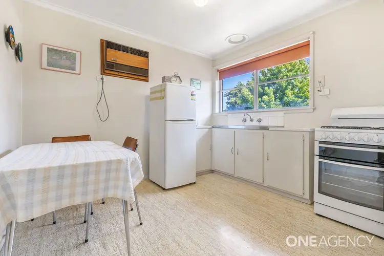Third view of Homely house listing, 2 Solomon Court, Breakwater VIC 3219
