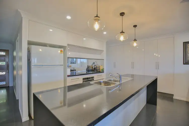 Fifth view of Homely house listing, 18 Bayview Terrace, Qunaba QLD 4670