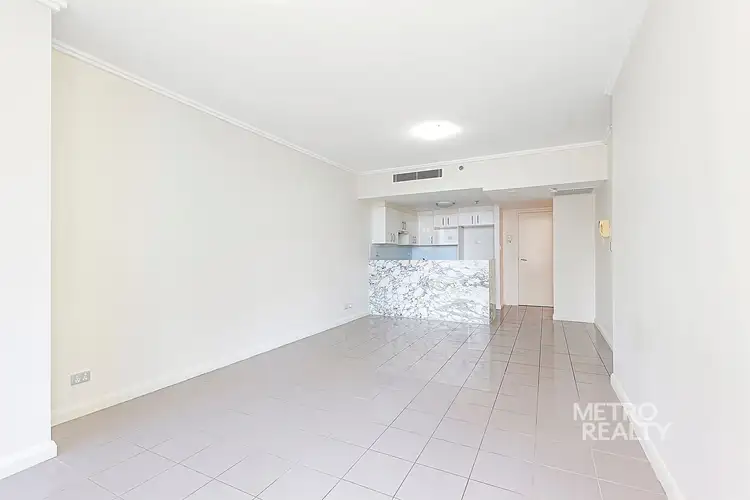 Fifth view of Homely apartment listing, 2514/91 Liverpool St, Sydney NSW 2000