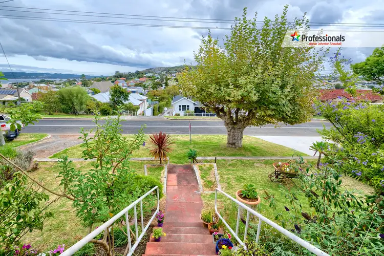 Third view of Homely house listing, 10 Munster Avenue, Mount Clarence WA 6330