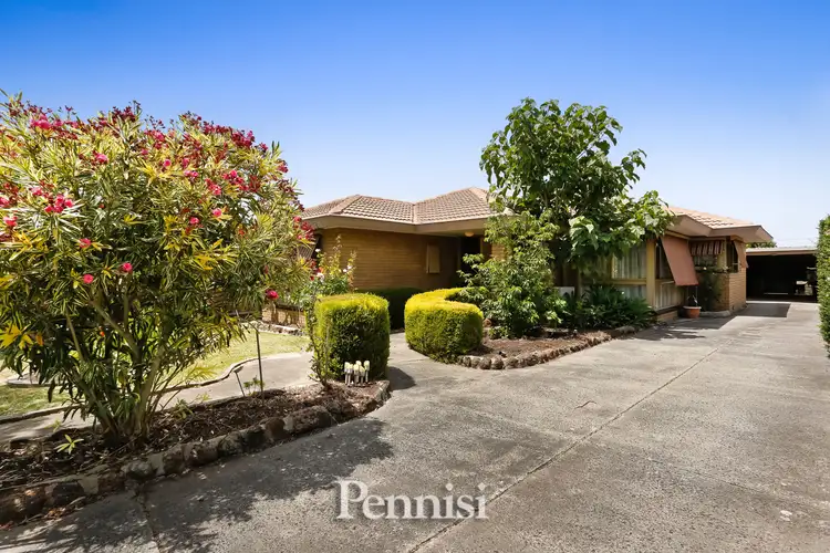 9 Russelton Street, Keilor Park VIC 3042