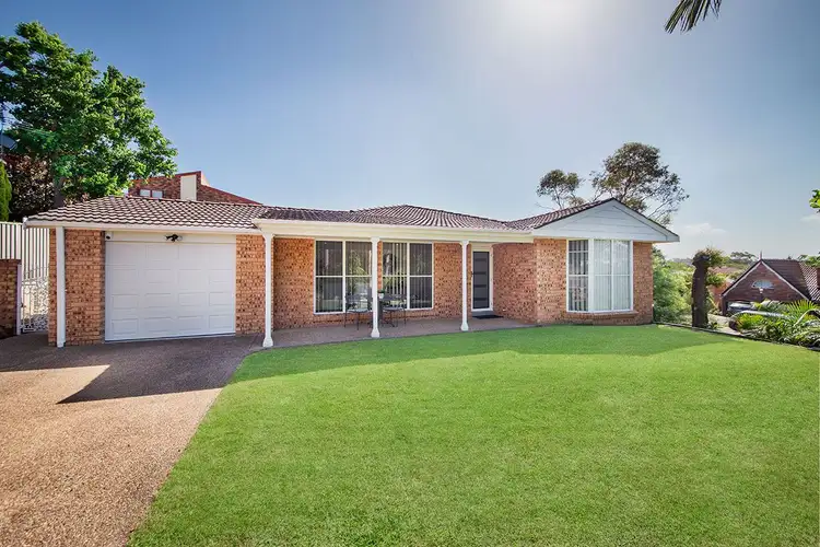 8 Mannikin Drive, Woronora Heights NSW 2233