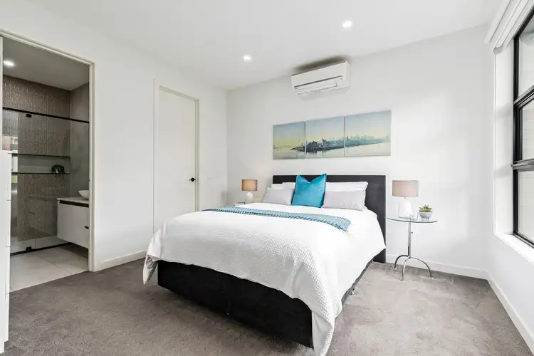 Fifth view of Homely townhouse listing, 22 Wendora Street, Strathmore VIC 3041