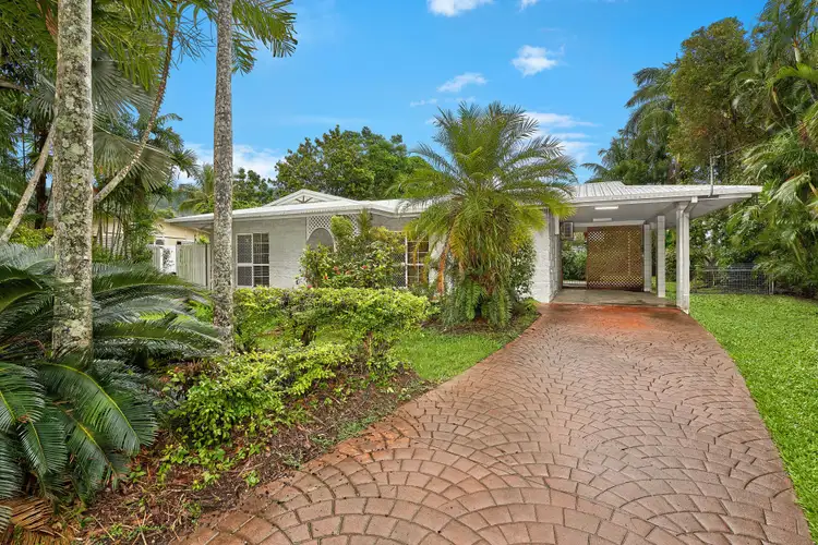 16 Baines Street, Clifton Beach QLD 4879