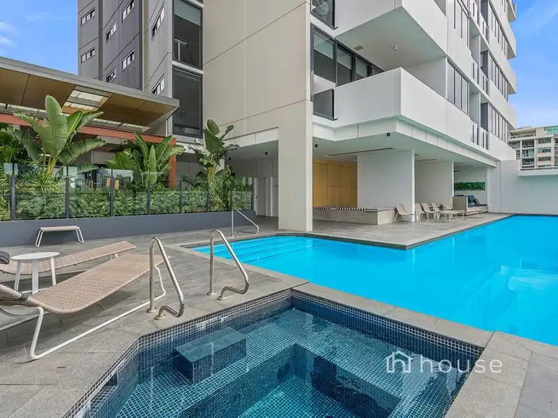 Main view of Homely apartment listing, 20705/28 Merivale Street, South Brisbane QLD 4101