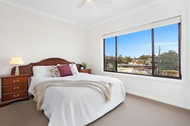 Fifth view of Homely house listing, 2 Larool Place, Engadine NSW 2233