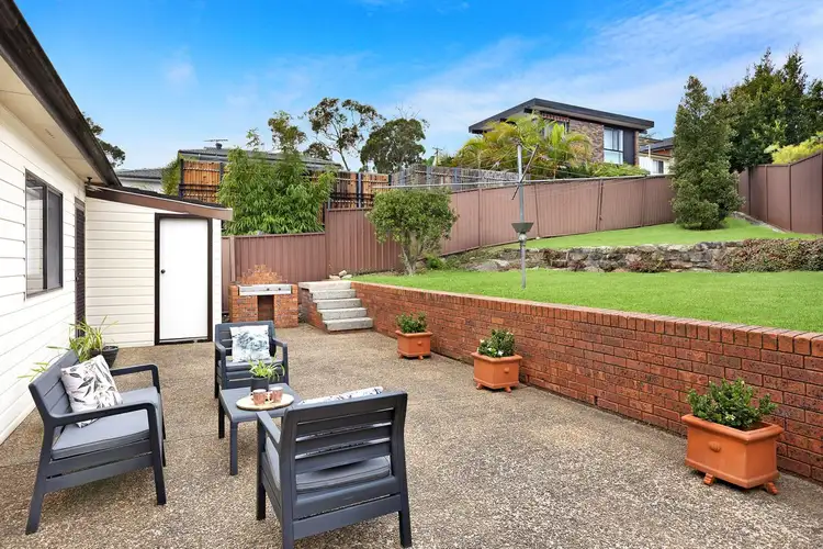 Sixth view of Homely house listing, 2 Larool Place, Engadine NSW 2233