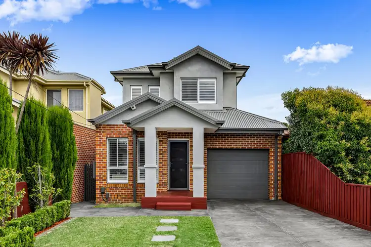 17A Kingsley Road, Airport West VIC 3042