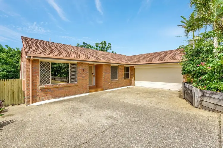 7 Erindale Court, Helensvale QLD 4212
