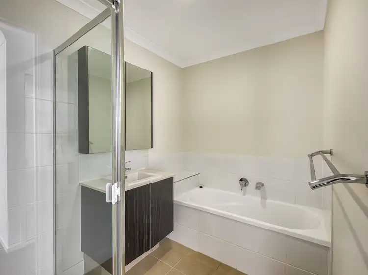 Sixth view of Homely townhouse listing, 2/6 Carnarvon Ave, Springfield Lakes QLD 4300