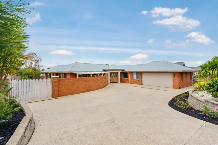 9 Whitechapel Way, Sunbury VIC 3429