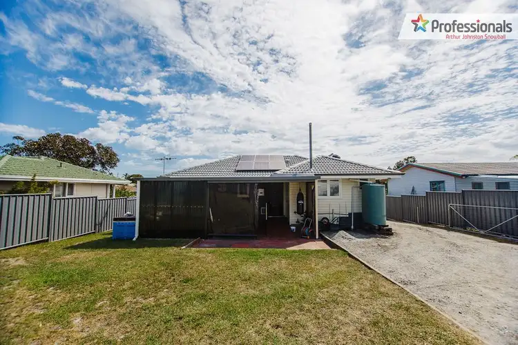 Sixth view of Homely house listing, 10 Lindfield Crescent, Spencer Park WA 6330