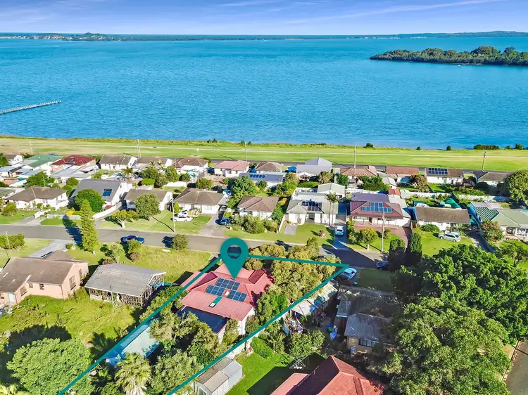 Main view of Homely house listing, 32 Southampton Street, Berkeley NSW 2506