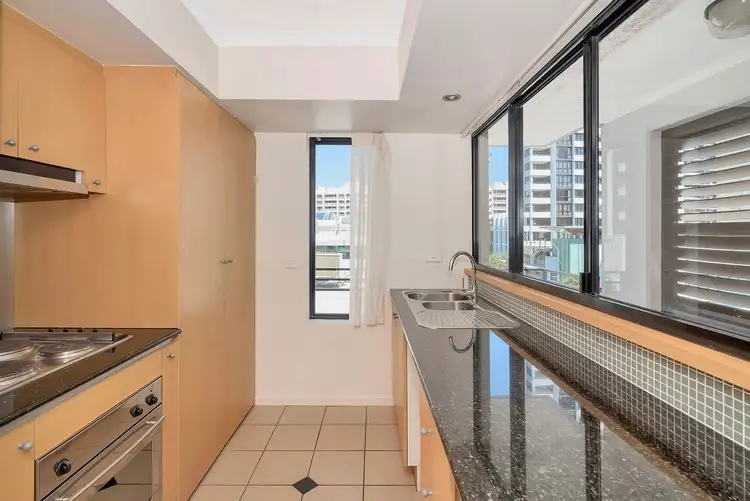 Sixth view of Homely apartment listing, 7/10 Albert Avenue, Broadbeach QLD 4218