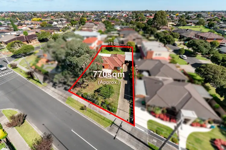 35 Quinn Grove, Keilor East VIC 3033