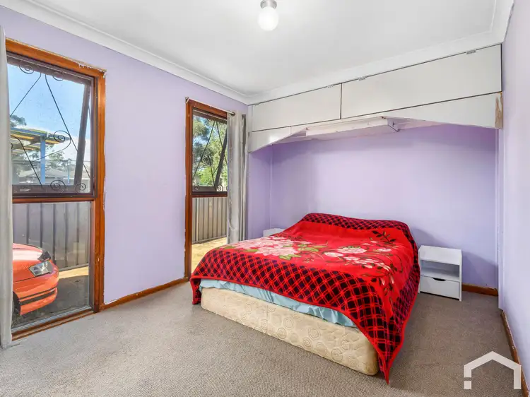 Fourth view of Homely house listing, 37 Kavieng Ave, Whalan NSW 2770