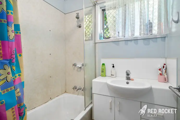 Sixth view of Homely house listing, 2 Chieti Court, Marsden QLD 4132