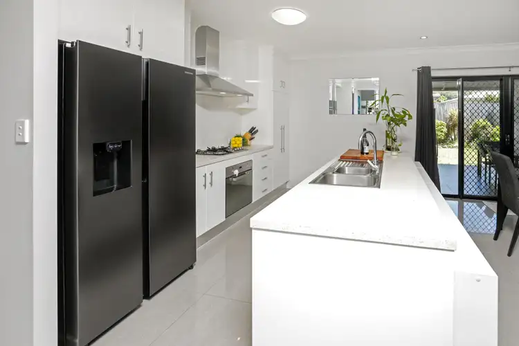 Third view of Homely house listing, 25 Carter Close, Smithfield QLD 4878