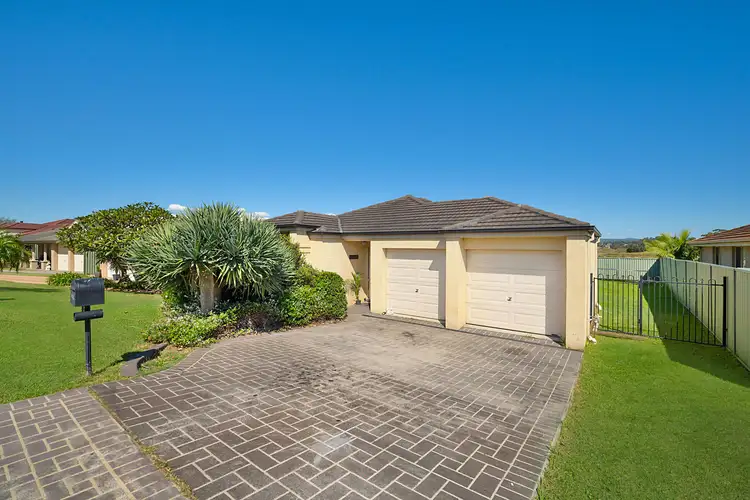 6 Tristania Court, Thornton NSW 2322