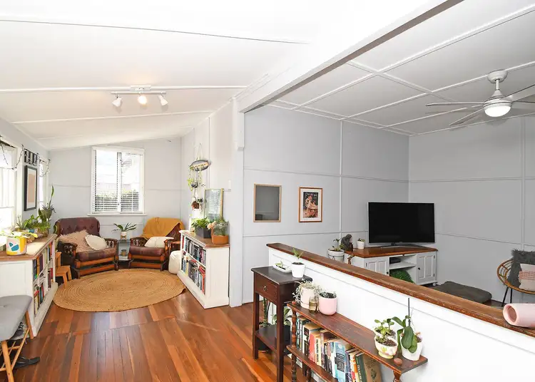 Fifth view of Homely house listing, 7 Hibiscus Street, Urangan QLD 4655